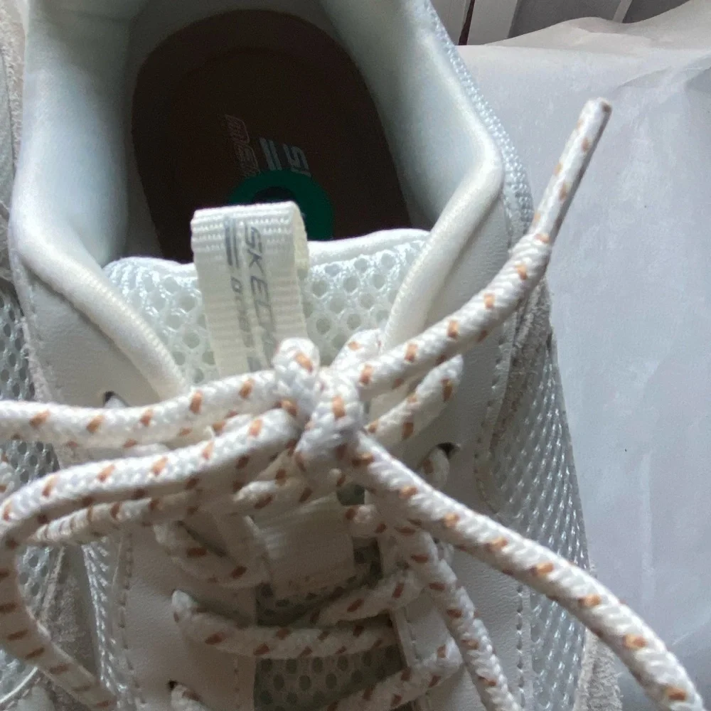 SKECHERS Bob’s Pulse Air Sneakers-Women’s size 8–NEW-Off White - Picture 9 of 14